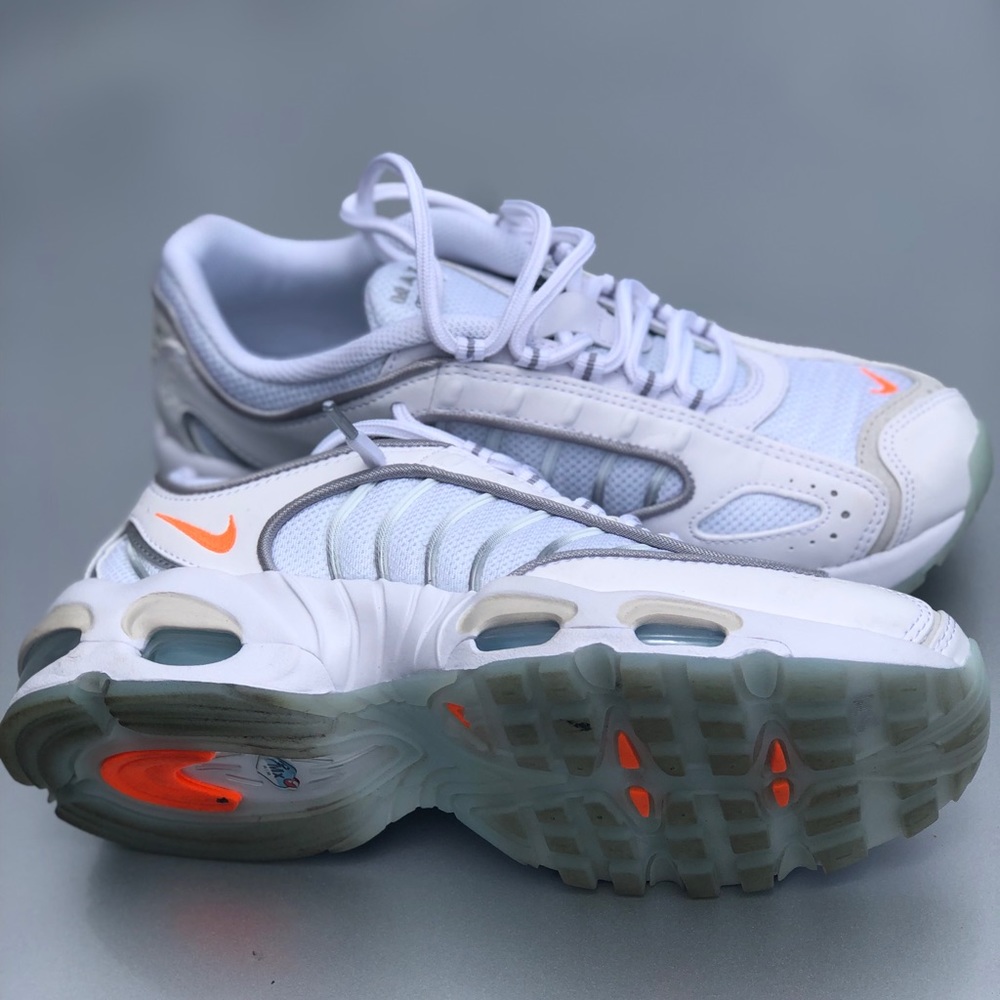 air max tailwind iv se